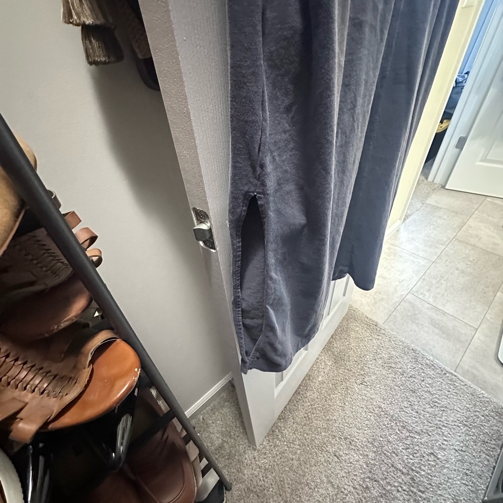 Old Navy Charcoal Crew Neck tshirt midi dress - Picture 4 of 5